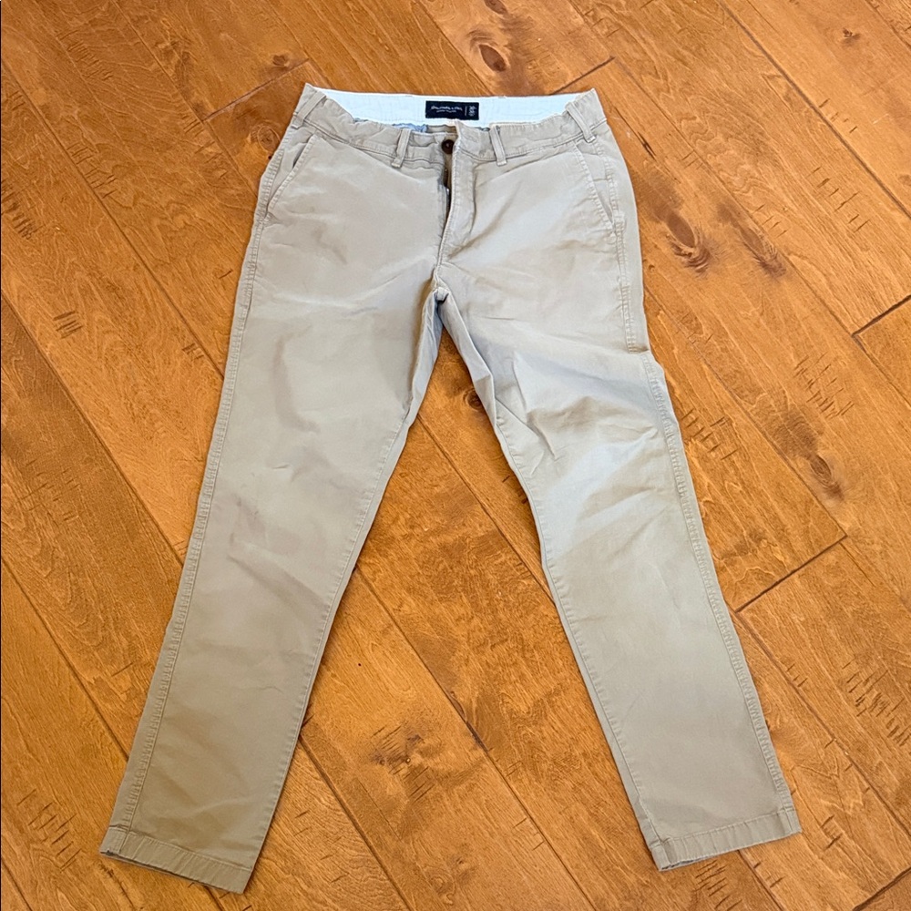 Abercrombie & Fitch Khaki Chinos 30/30